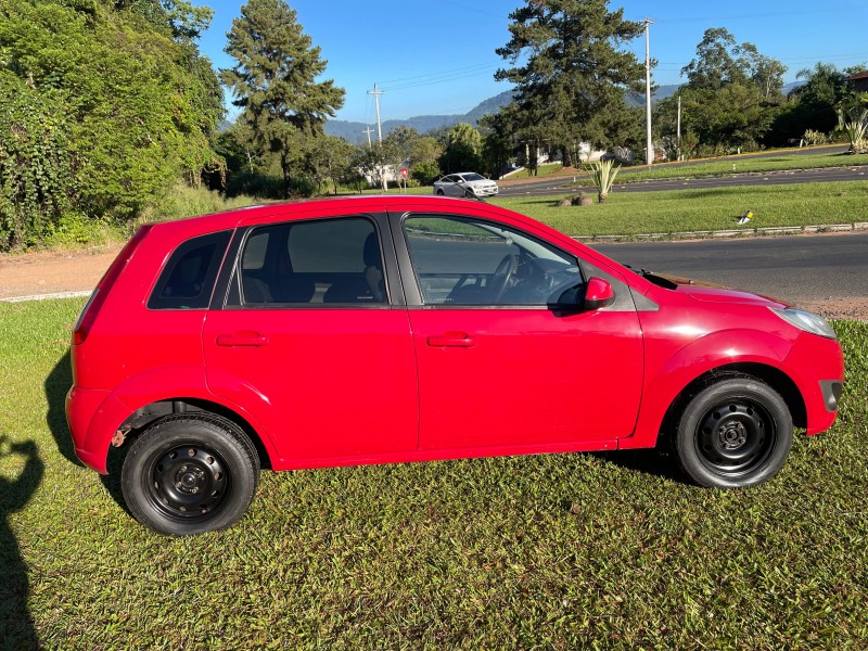 FIESTA 1.0 MPI HATCH 8V FLEX 4P MANUAL - 2014 - BOM PRINCíPIO