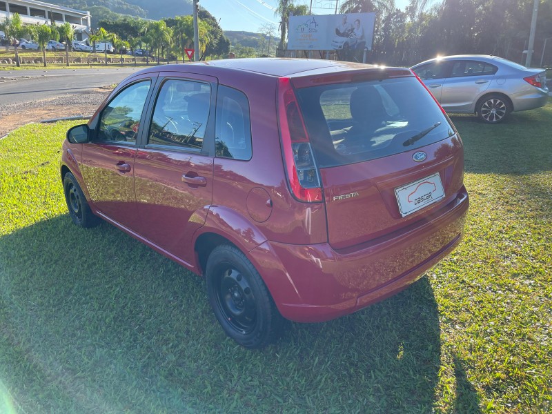 FIESTA 1.0 MPI HATCH 8V FLEX 4P MANUAL - 2014 - BOM PRINCíPIO