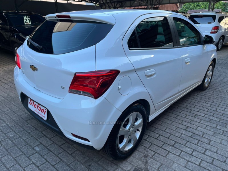 ONIX 1.4 MPFI LT 8V FLEX 4P AUTOMÁTICO - 2019 - FELIZ