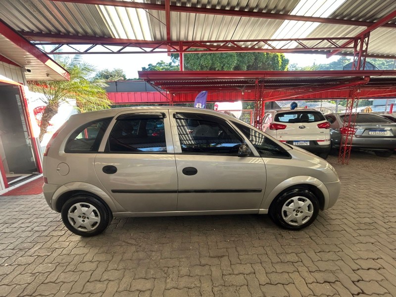 MERIVA 1.8 MPFI CD 8V GASOLINA 4P MANUAL - 2003 - TRêS COROAS