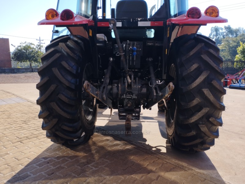 TRATOR 4275  - 2017 - GUAPORé