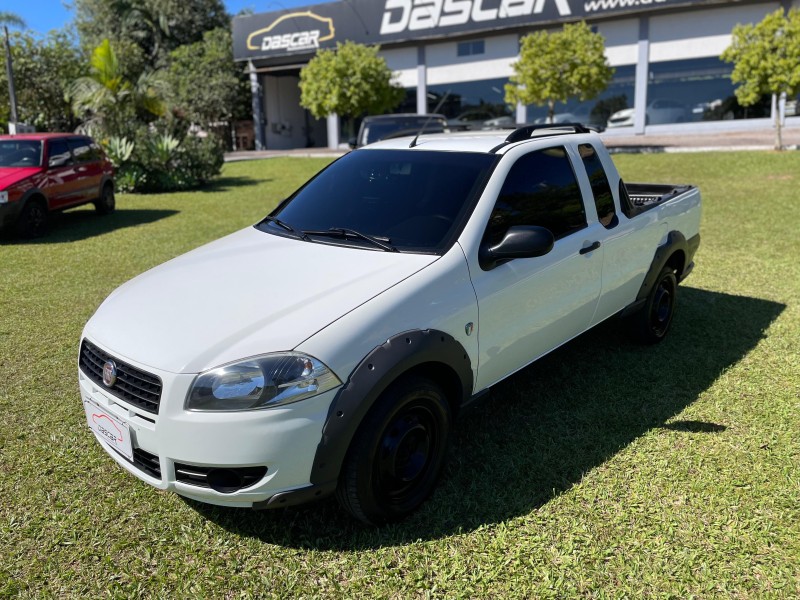 STRADA 1.4 MPI WORKING CE 8V FLEX 2P MANUAL - 2013 - BOM PRINCíPIO