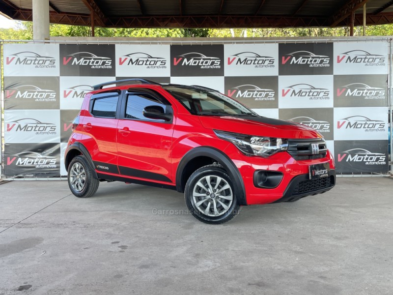 MOBI 1.0 TREKKING 8V FLEX 4P MANUAL - 2021 - PAROBé