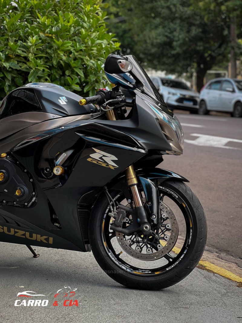GSXR 1000 - 2011 - SANTA CRUZ DO SUL