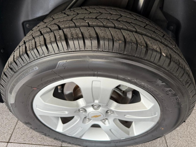 CAPTIVA 2.4 FWD SPORT 16V GASOLINA 4P AUTOMÁTICO - 2014 - NOVO HAMBURGO