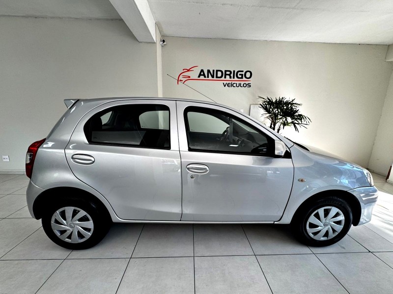 ETIOS 1.3 X 16V FLEX 4P MANUAL - 2015 - CAXIAS DO SUL