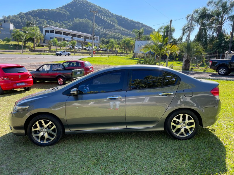 CITY 1.5 EXL 16V FLEX 4P AUTOMÁTICO - 2010 - BOM PRINCíPIO