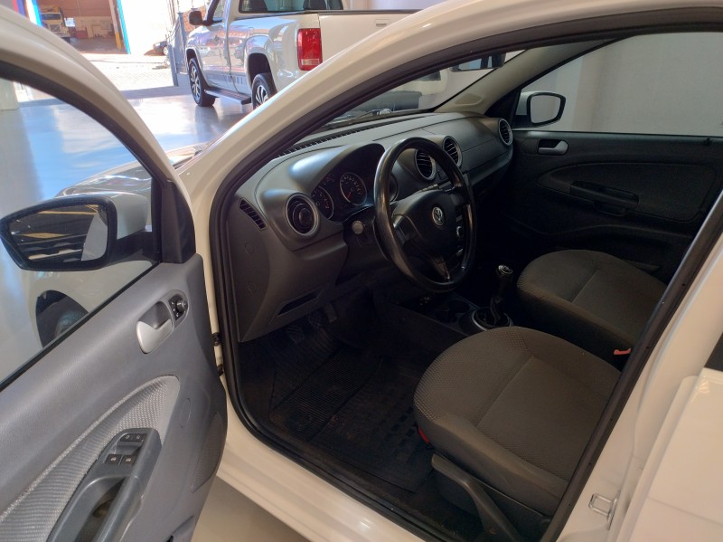 VOYAGE 1.6 MI TREND 8V FLEX 4P MANUAL - 2013 - BENTO GONçALVES