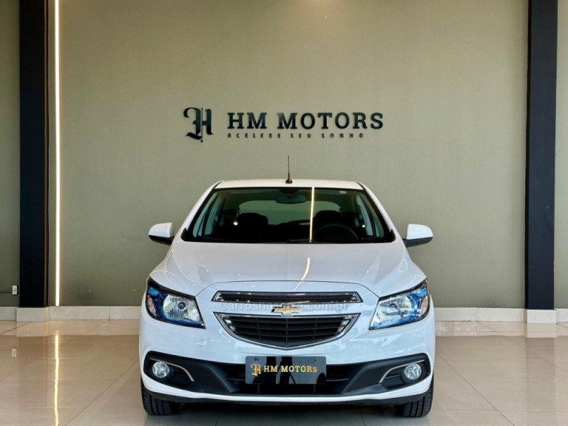 ONIX 1.4 MPFI LTZ 8V FLEX 4P MANUAL - 2014 - CAXIAS DO SUL
