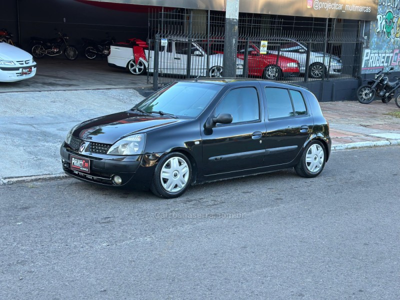 CLIO 1.0 AUTHENTIQUE 8V GASOLINA 4P MANUAL - 2005 - NOVO HAMBURGO