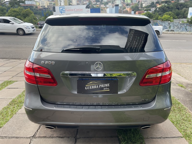 B 200 1.6 SPORT TURBO GASOLINA 4P AUTOMÁTICO - 2014 - CAXIAS DO SUL
