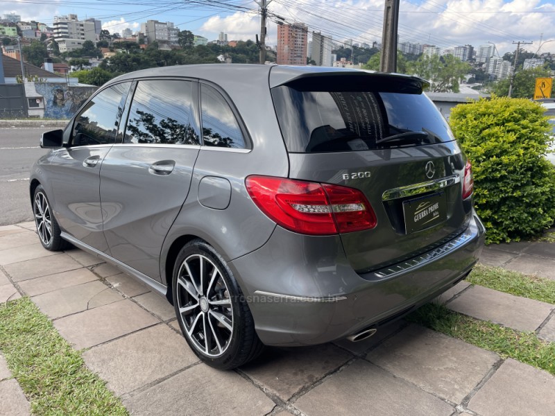 B 200 1.6 SPORT TURBO GASOLINA 4P AUTOMÁTICO - 2014 - CAXIAS DO SUL