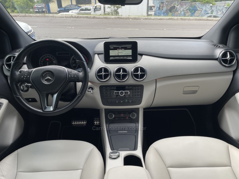 B 200 1.6 SPORT TURBO GASOLINA 4P AUTOMÁTICO - 2014 - CAXIAS DO SUL
