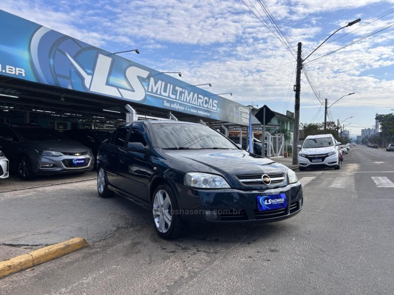 ASTRA 2.0 MPFI ADVANTAGE 8V FLEX 4P MANUAL - 2010 - VENâNCIO AIRES