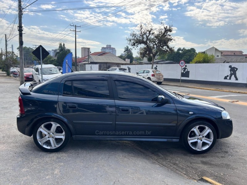 ASTRA 2.0 MPFI ADVANTAGE 8V FLEX 4P MANUAL - 2010 - VENâNCIO AIRES