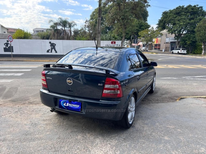 ASTRA 2.0 MPFI ADVANTAGE 8V FLEX 4P MANUAL - 2010 - VENâNCIO AIRES