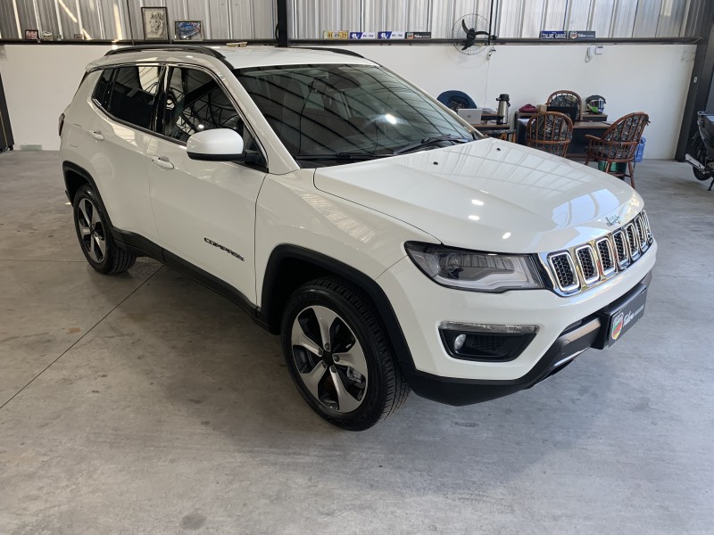 COMPASS 2.0 16V DIESEL LONGITUDE 4X4 AUTOMÁTICO - 2018 - CAXIAS DO SUL