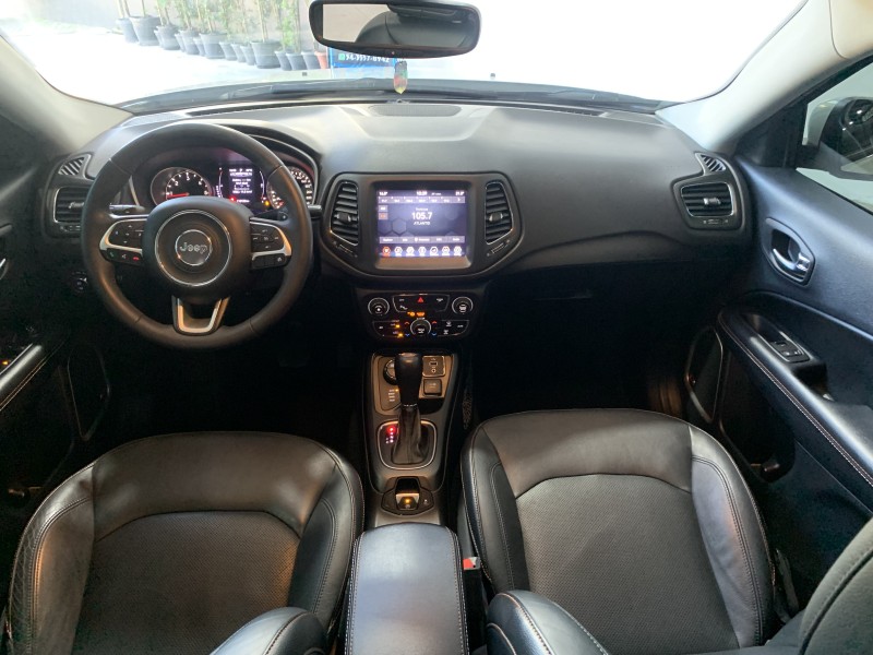 COMPASS 2.0 16V DIESEL LONGITUDE 4X4 AUTOMÁTICO - 2018 - CAXIAS DO SUL