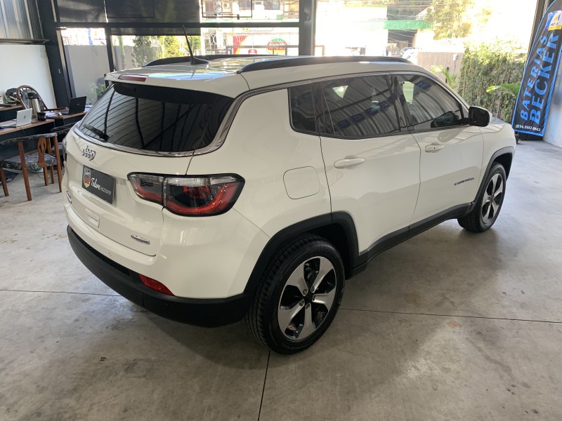 COMPASS 2.0 16V DIESEL LONGITUDE 4X4 AUTOMÁTICO - 2018 - CAXIAS DO SUL