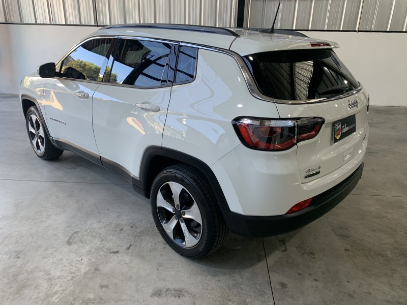 COMPASS 2.0 16V DIESEL LONGITUDE 4X4 AUTOMÁTICO - 2018 - CAXIAS DO SUL