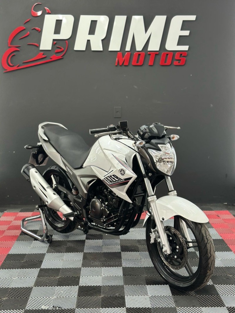 FAZER FZ25 - 2015 - NOVO HAMBURGO