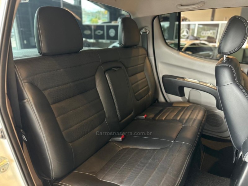 L200 TRITON 3.2 HPE 4X4 CD 16V TURBO INTERCOOLER DIESEL 4P AUTOMÁTICO - 2015 - CAXIAS DO SUL
