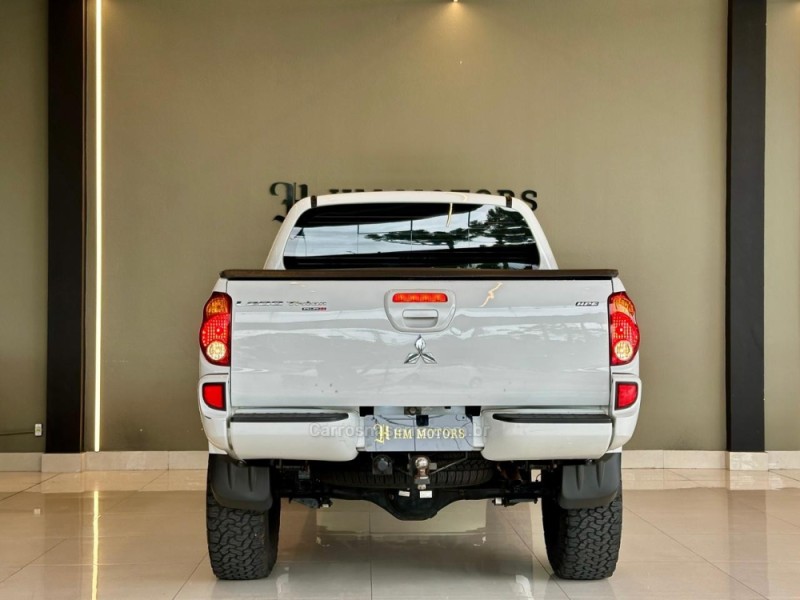 L200 TRITON 3.2 HPE 4X4 CD 16V TURBO INTERCOOLER DIESEL 4P AUTOMÁTICO - 2015 - CAXIAS DO SUL