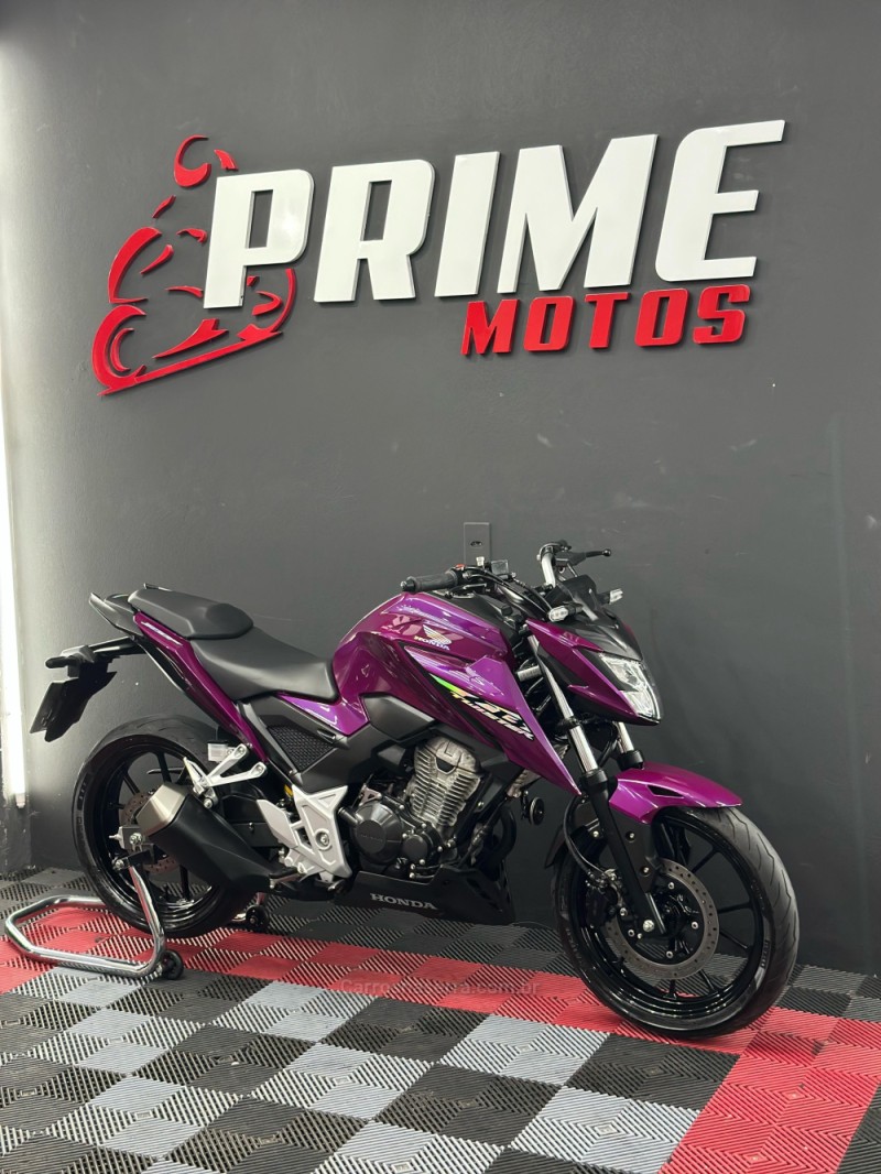 CB 300F TWISTER  - 2023 - NOVO HAMBURGO