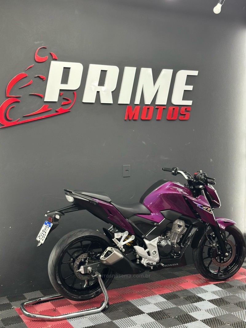 CB 300F TWISTER  - 2023 - NOVO HAMBURGO