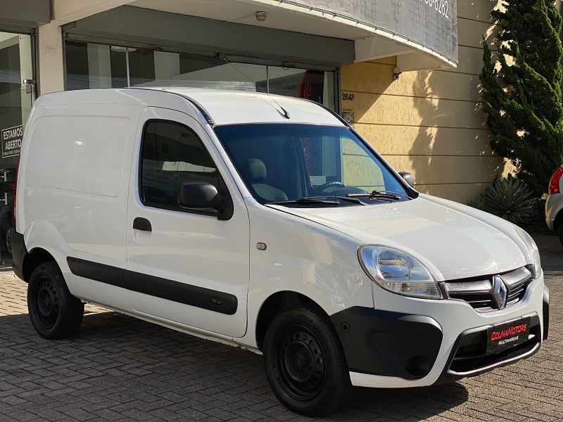 KANGOO 1.6 EXPRESSION 16V FLEX 4P MANUAL - 2018 - CAXIAS DO SUL
