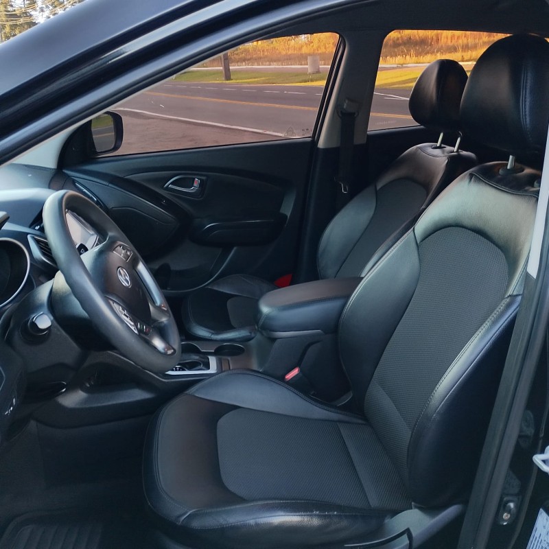IX35 2.0 GL 4X2 16V FLEX 4P AUTOMÁTICO - 2017 - FARROUPILHA