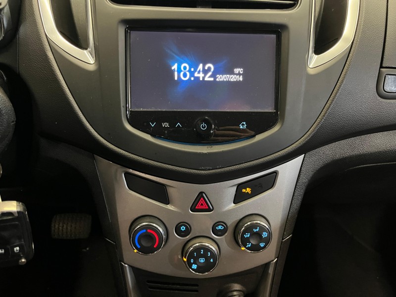 TRACKER 1.8 MPFI LTZ 4X2 16V FLEX 4P AUTOMÁTICO - 2014 - BENTO GONçALVES