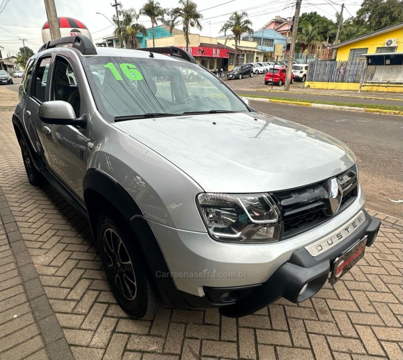 DUSTER 2.0 DAKAR 4X4 16V FLEX 4P MANUAL - 2016 - PAROBé