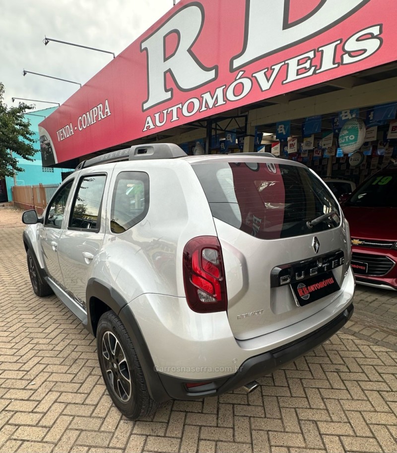 DUSTER 2.0 DAKAR 4X4 16V FLEX 4P MANUAL - 2016 - PAROBé