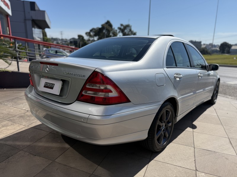 C 180 K 1.8 KOMPRESSOR SEDAN 16V GASOLINA 4P AUTOMÁTICO - 2007 - FARROUPILHA
