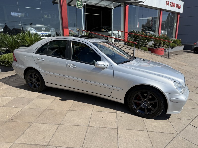 C 180 K 1.8 KOMPRESSOR SEDAN 16V GASOLINA 4P AUTOMÁTICO - 2007 - FARROUPILHA