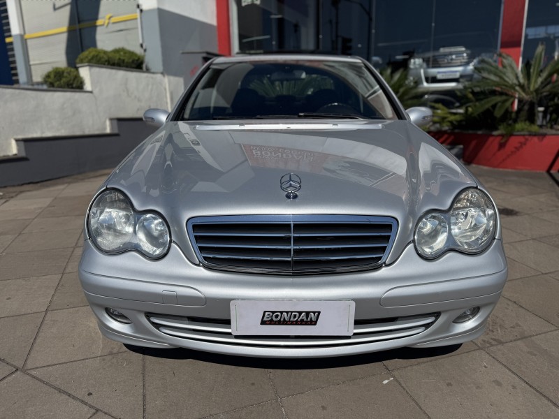 C 180 K 1.8 KOMPRESSOR SEDAN 16V GASOLINA 4P AUTOMÁTICO - 2007 - FARROUPILHA