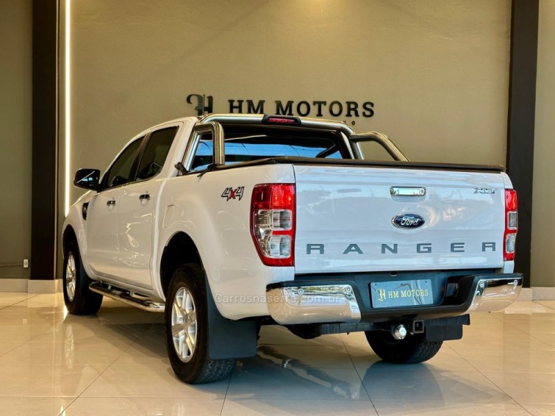 RANGER 3.2 XLT 4X4 CD 20V DIESEL 4P AUTOMÁTICO - 2015 - CAXIAS DO SUL