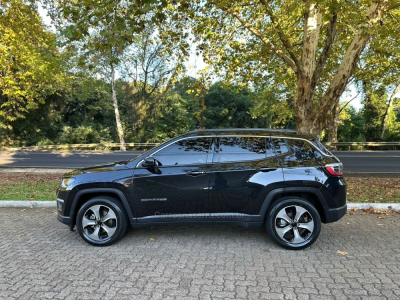 COMPASS 2.0 16V FLEX LONGITUDE AUTOMÁTICO - 2018 - DOIS IRMãOS