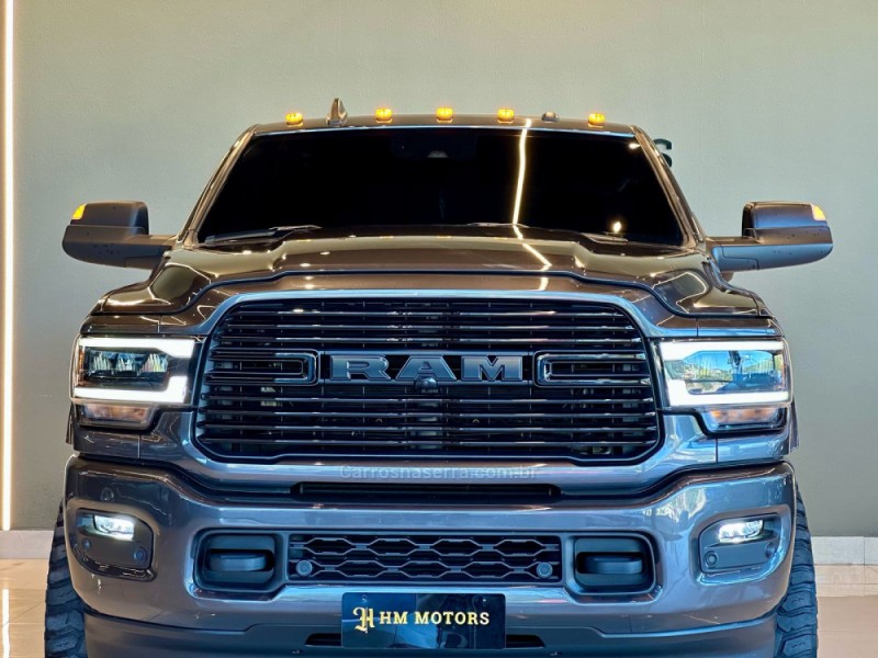 3500 LARAMIE 6.7 CD 4X4 TURBO DIESEL 4P AUTOMÁTICO - 2022 - CAXIAS DO SUL