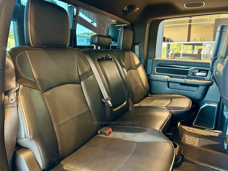 3500 LARAMIE 6.7 CD 4X4 TURBO DIESEL 4P AUTOMÁTICO - 2022 - CAXIAS DO SUL