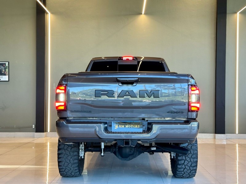 3500 LARAMIE 6.7 CD 4X4 TURBO DIESEL 4P AUTOMÁTICO - 2022 - CAXIAS DO SUL