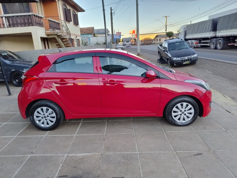 HB20 1.0 COMFORT 12V FLEX 4P MANUAL - 2013 - VACARIA