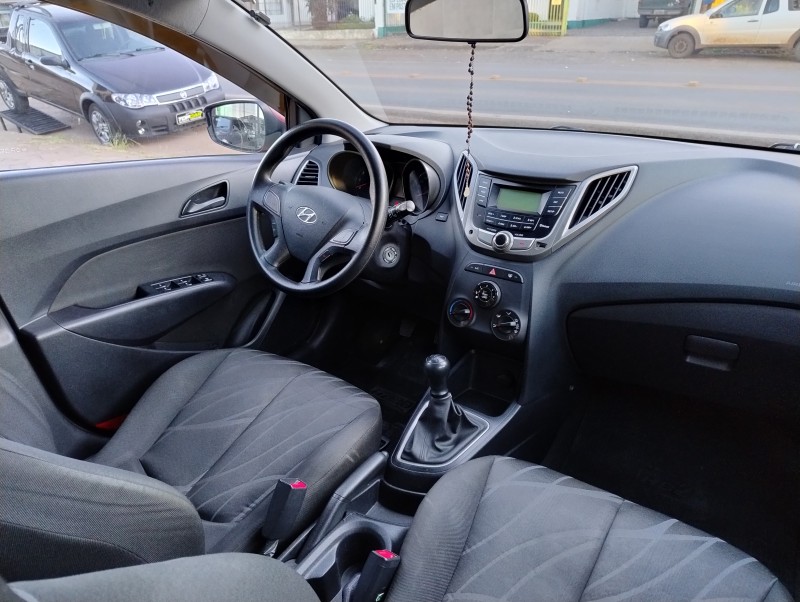 HB20 1.0 COMFORT 12V FLEX 4P MANUAL - 2013 - VACARIA