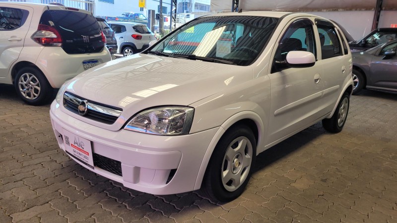 corsa 1.4 mpfi maxx 8v flex 4p manual 2010 garibaldi