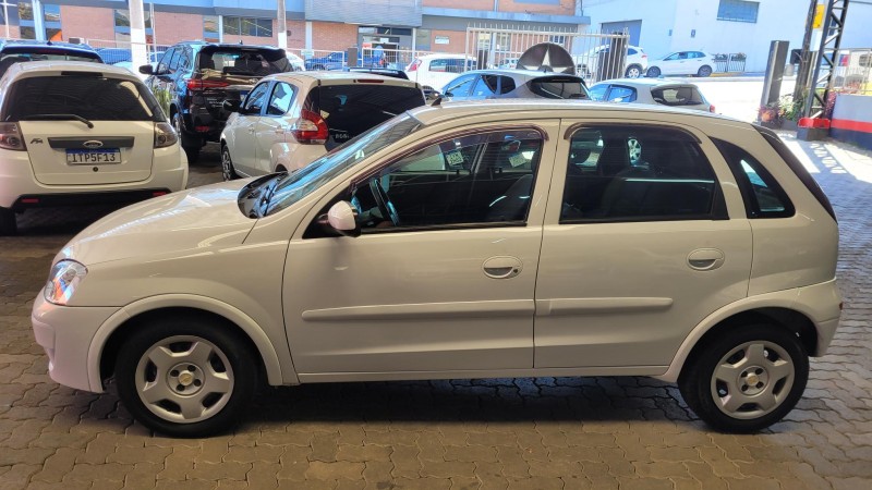 CORSA 1.4 MPFI MAXX 8V FLEX 4P MANUAL - 2010 - GARIBALDI