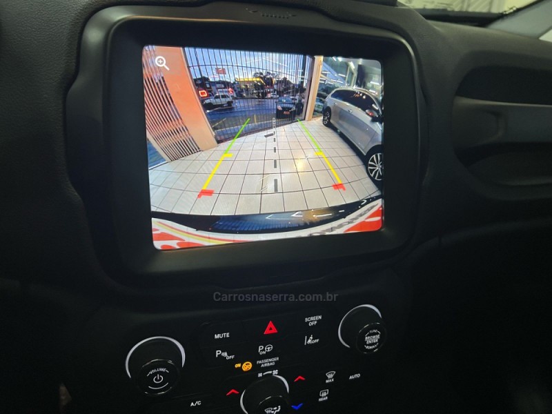 RENEGADE 1.3 TRAILHAWK T270 16V TURBO FLEX 4X4 4P AUTOMÁTICO - 2023 - CAXIAS DO SUL