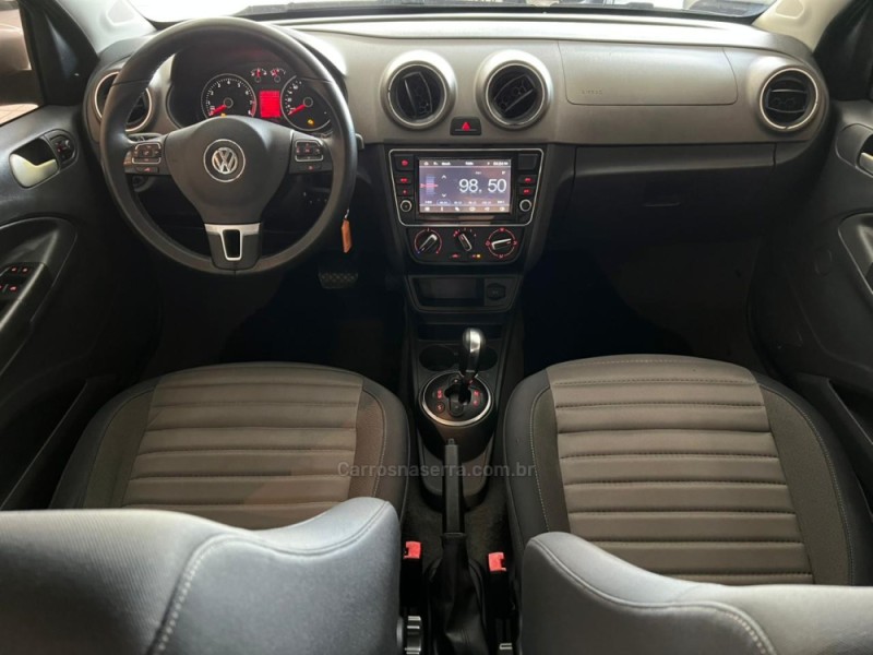 VOYAGE 1.6 MI HIGHLINE 8V FLEX 4P AUTOMATIZADO - 2014 - CAXIAS DO SUL