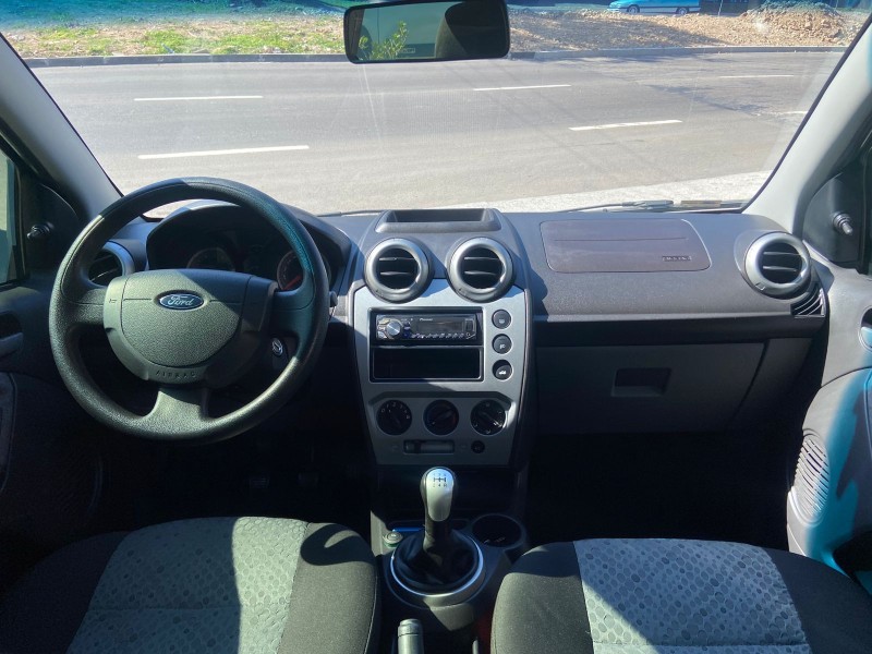FIESTA 1.0 MPI CLASS 8V FLEX 4P MANUAL - 2014 - CAXIAS DO SUL