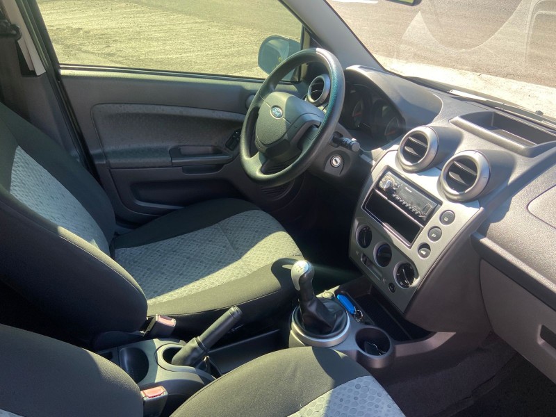 FIESTA 1.0 MPI CLASS 8V FLEX 4P MANUAL - 2014 - CAXIAS DO SUL